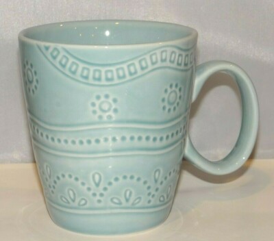 THRESHOLD Target KENNET AZURE Embossed Blue Coffee Mug Tea Cup Stoneware 16oz.