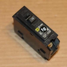 One Square D HOM115 1 Pole 15 Amp Homeline Plug in Breaker. BK#16