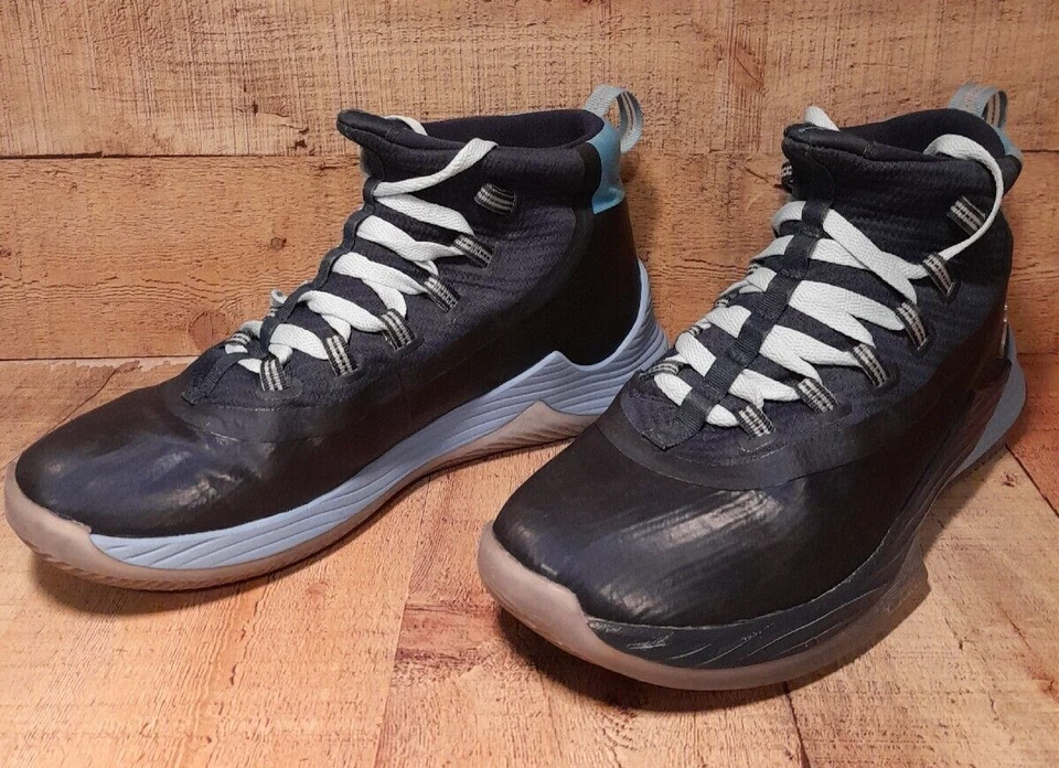 Tênis Nike Zoom Jordan Ultra.Fly 2 BaskeBall azul marinho tamanho 10 masculino - Imagem 4 de 4