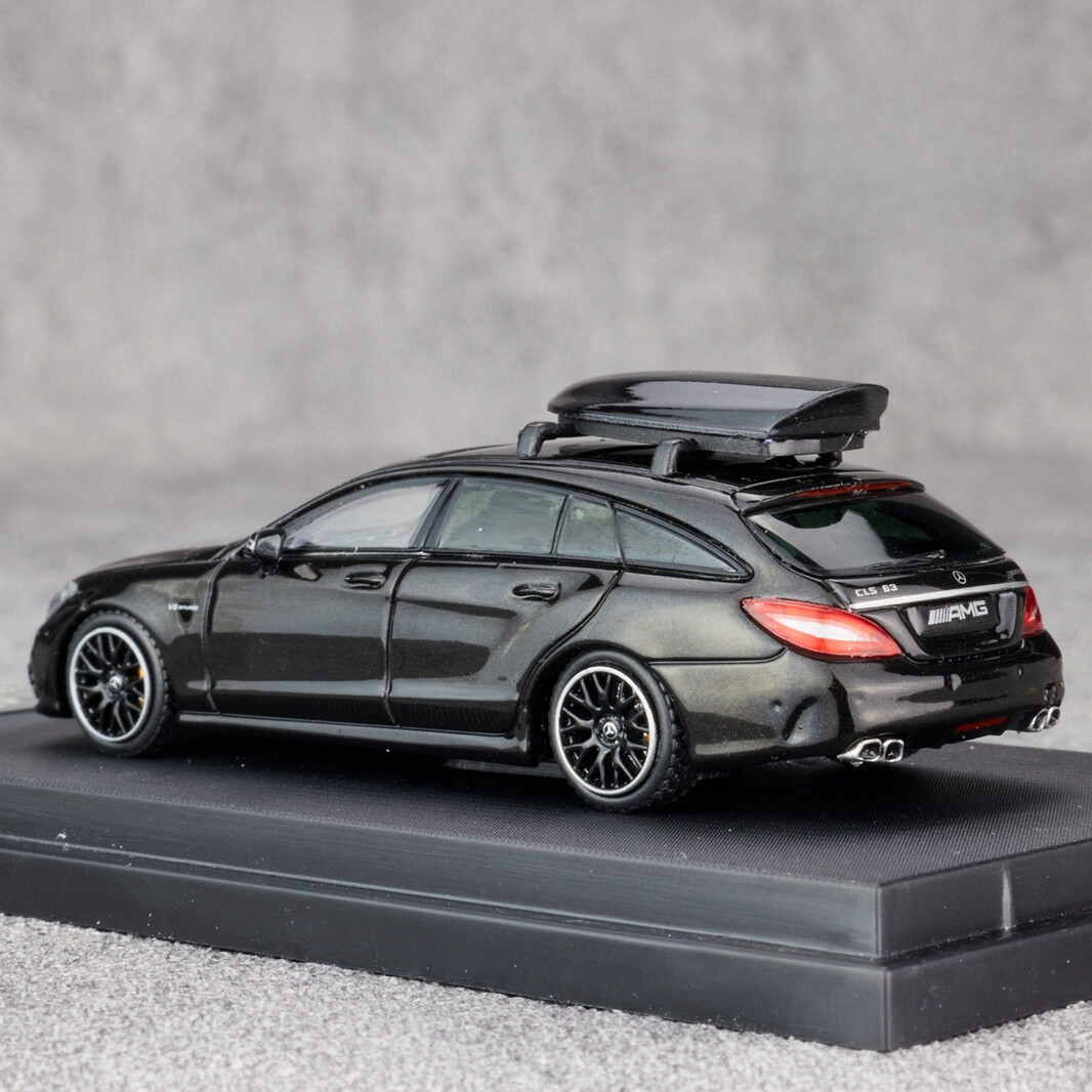 BM 1/64 Mercedes-Benz CLS 63 AMG Shooting Brake Black Diecast Car