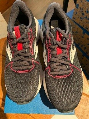 brooks adrenaline gts 21 womens 8.5