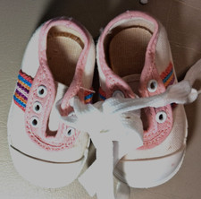 Unbranded Pink and White Canvas Tennis Shoes Baby Size 1 Made in USA