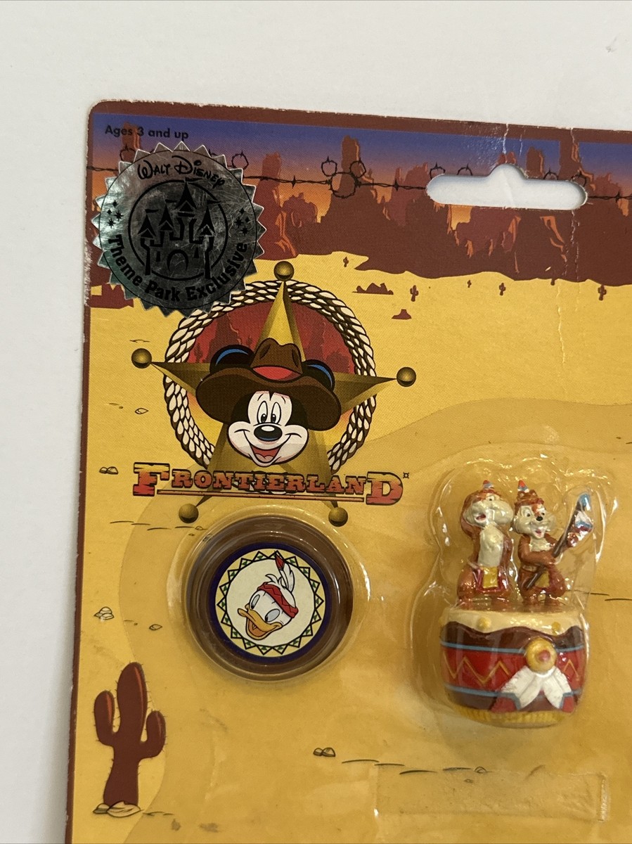 ディズニークラフト Walt Disney Frontierland Figure Set Theme Park Exclusive #40218