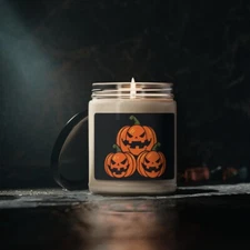 Halloween 9oz Soy Candle - Trick or Treat Your Senses to Halloween Vibes 🎃👻