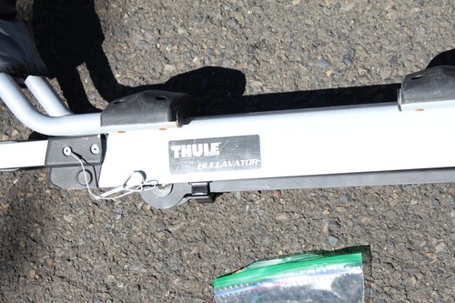 THULE Hullavator 897 Kayak Lift Assist Automobile Roof Carrier Square Bar System - Picture 4 of 20