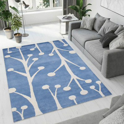 Handgetufteter moderner himmelblauer botanischer Ast Teppich für Wohnzimmer