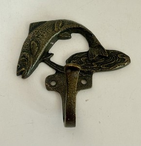 Fish Cast Iron Wall Hook Mount Hook Hat Hanger Hook Bass Man Cave