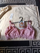 MARKS AND SPENCER SIZE 20A-C ANTIQUE PINK BRALETTE