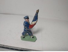 Fig&uuml;rchen Soldat IN Blei Antik Quiralu? Vintage Nr. 13 Porte Flagge Reg von A