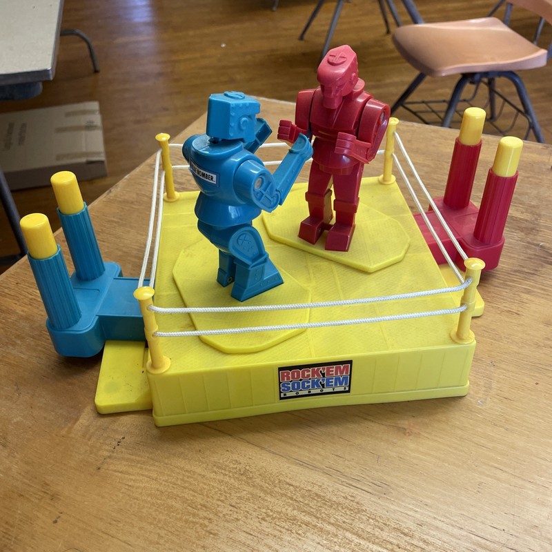 Rockem Sockem Robots Game Mattel 2014 Classic Boxing Toy Game No Box