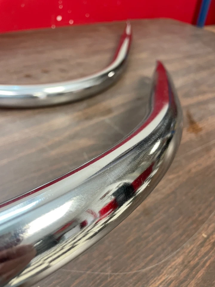 Ford Customline Crestline 1952 1953 parachoques delantero protectores de alerón nuevo Ford 423 Foto 2 de 4