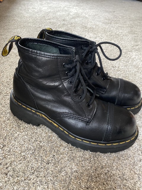 dr martens us 9