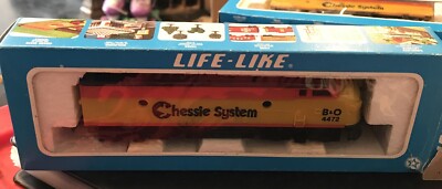 Life Like Chessie System B&O Powered Diesel Locomotive 4472 And  Car  (b1)