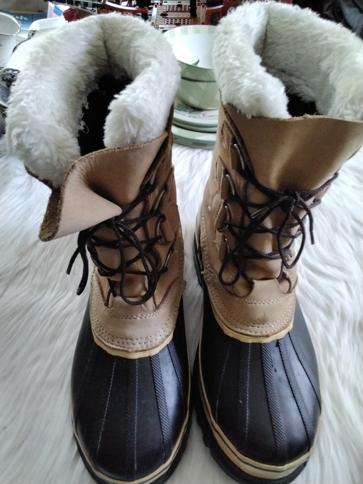 CABELAS LEATHER TOP DUCK BOOTS lined Men’s Size 9 Gem