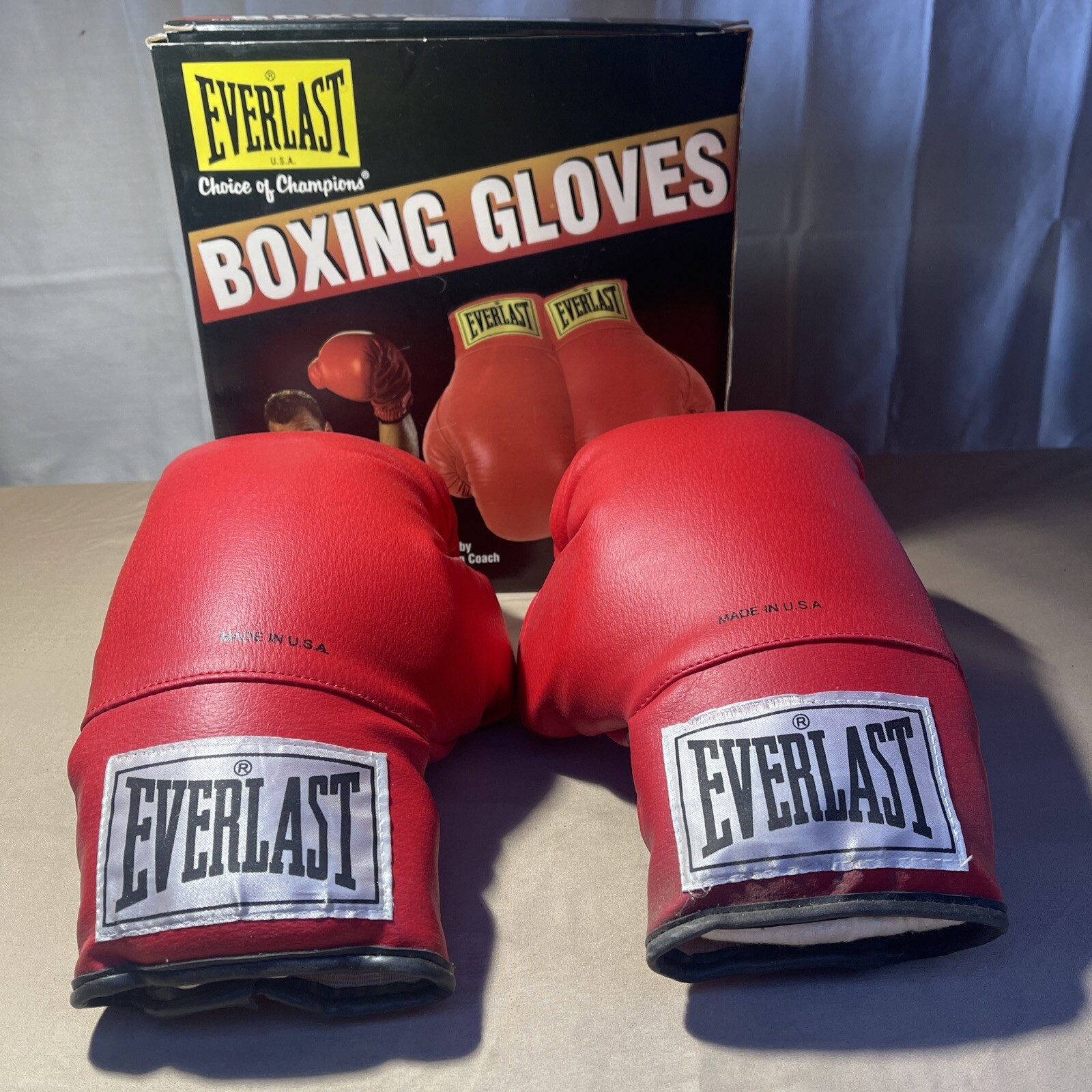 Vintage Everlast Boxing Gloves 12 Onces W Box Features Emerson P Smith
