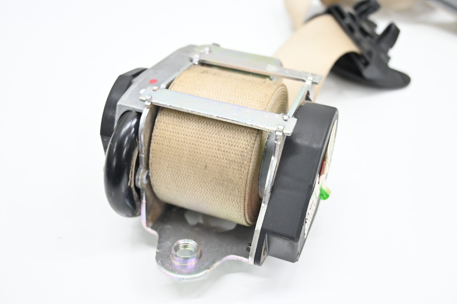 ⭐ 14-20 Maserati Ghibli Front Right Upper Seat Belt Retractor Beige Oem