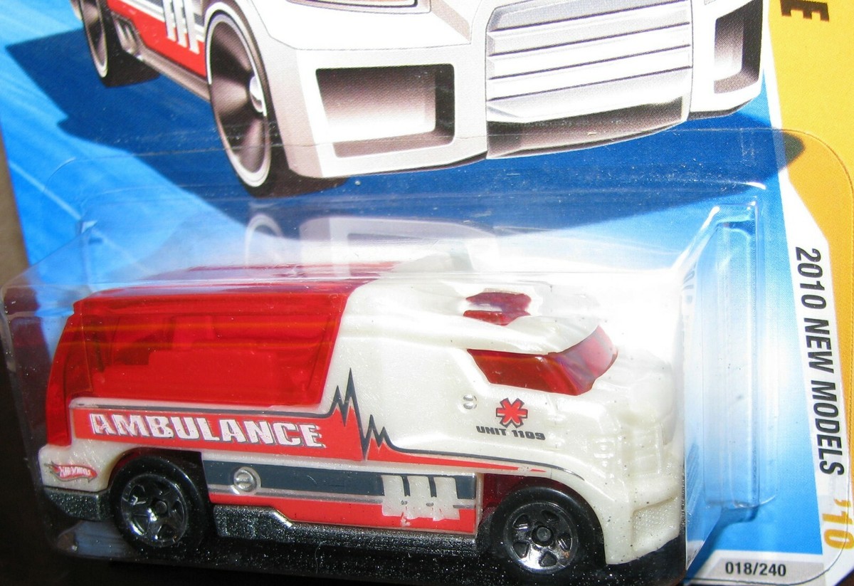 Hot Wheels 2010 New Models #18 Rapid Response White & Red