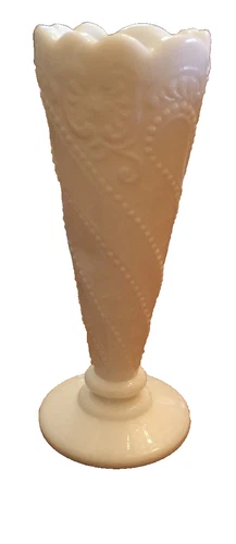 Vintage L.E. Smith Milk Glass Stars Flowers  & Beads 6 ¼” Dainty Vase