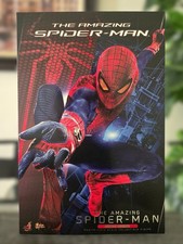 Hot Toys MMS772  The Amazing Spider-Man 1/6 Scale Figure  Deluxe Version - New!