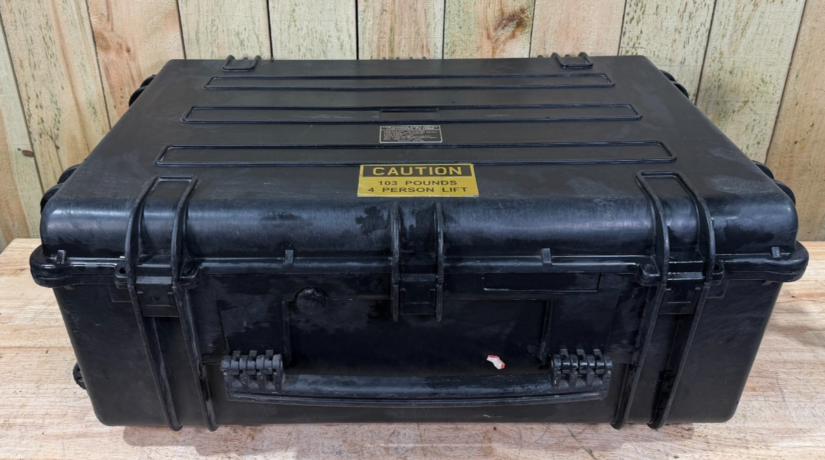 Explorer 7630 Transport Case 33 7/8