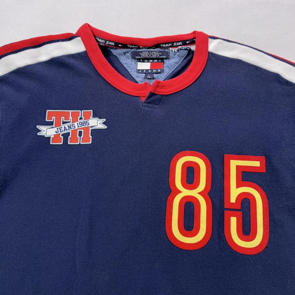 Camisa Tommy Jeans DE COLECCIÓN Para Hombre Grande Azul Marino Rojo 85 Gráfico Logo Timbre Y2K Foto 2 de 4
