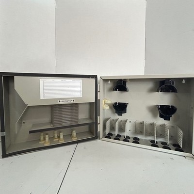 Siecor Fiber Optic Splice Enclosure Wall Mount Metal Network Box Telco Junction