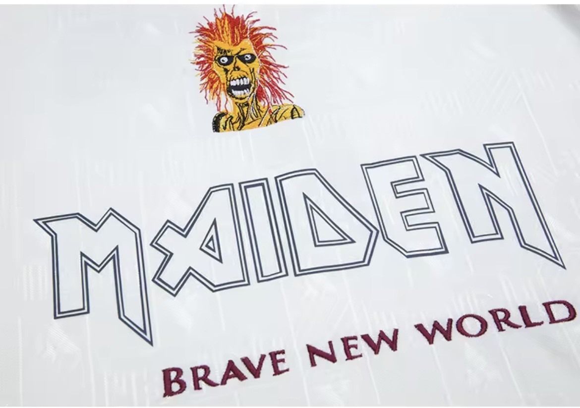 T-shirt Vintage Iron Maiden Brave New World Tour 2000 - Marque Redwood - Taille XL En Coton Noir