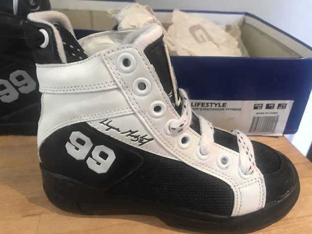 wayne gretzky sneakers