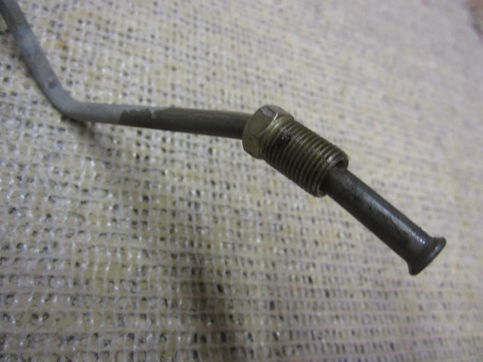 Línea freno trasero Polaris Explorer 300 4x4 1995 Foto 3 de 4