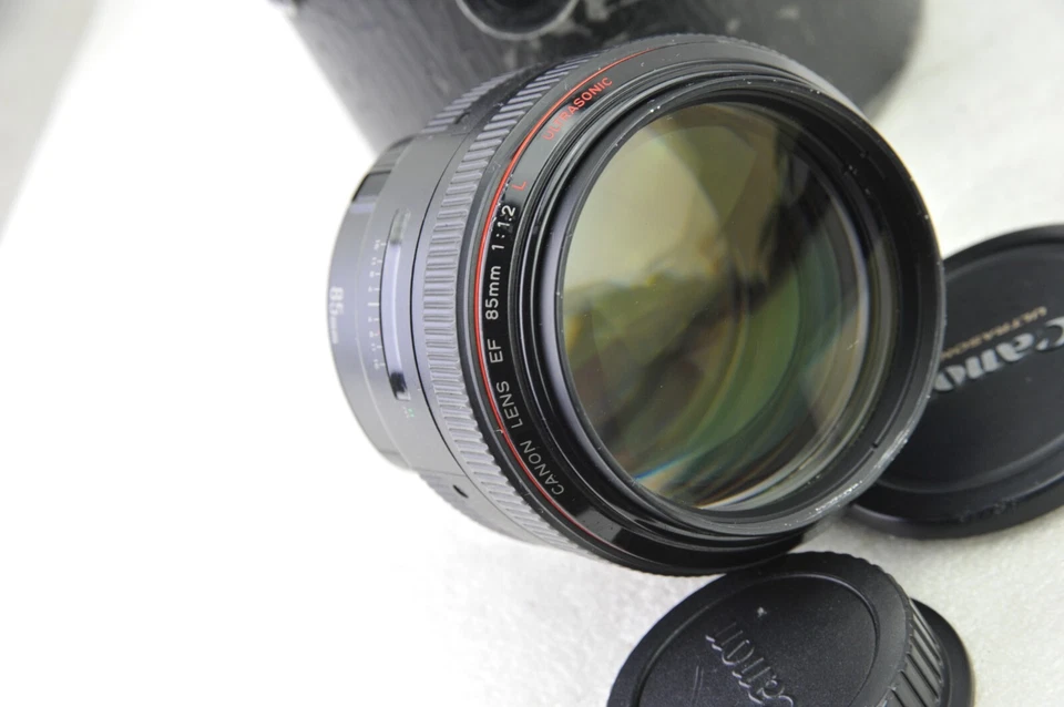 CANON EF 85mm f/1.2 L USM - Bild 4 von 4
