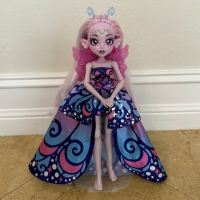 Magic Mixies Pixie Supremes Mirror Luna Butterfly Doll and Dress Great Condition