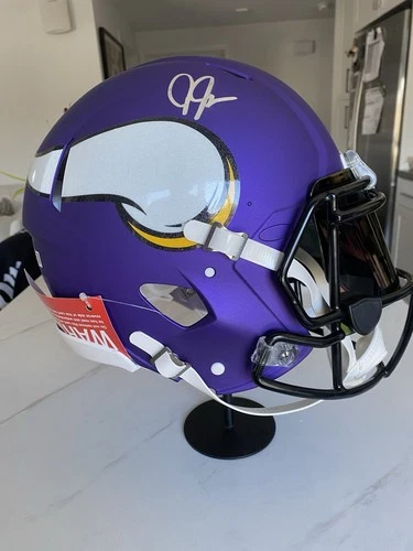 Minnesota Vikings Justin Jefferson signed  Full-size Authentic Helmet