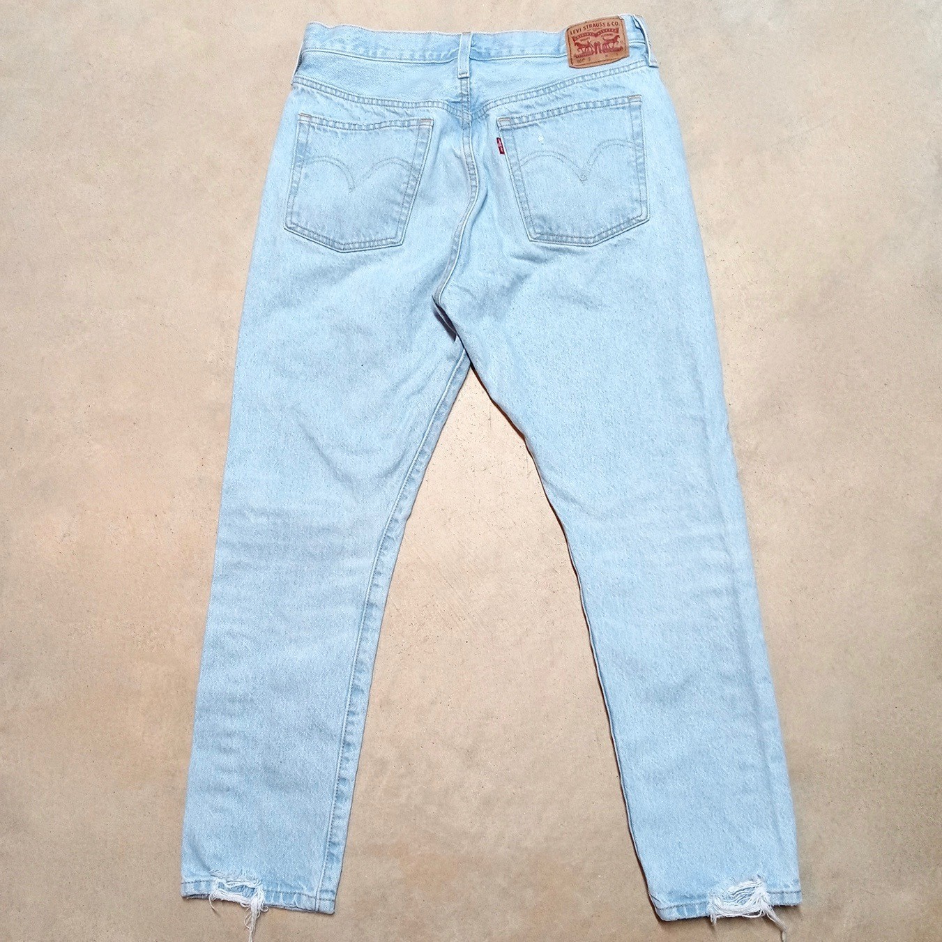 Levi's 501S Skinny Jeans Size 30x28 Distressed Button Fly 100% Cotton Denim thumbnail 6