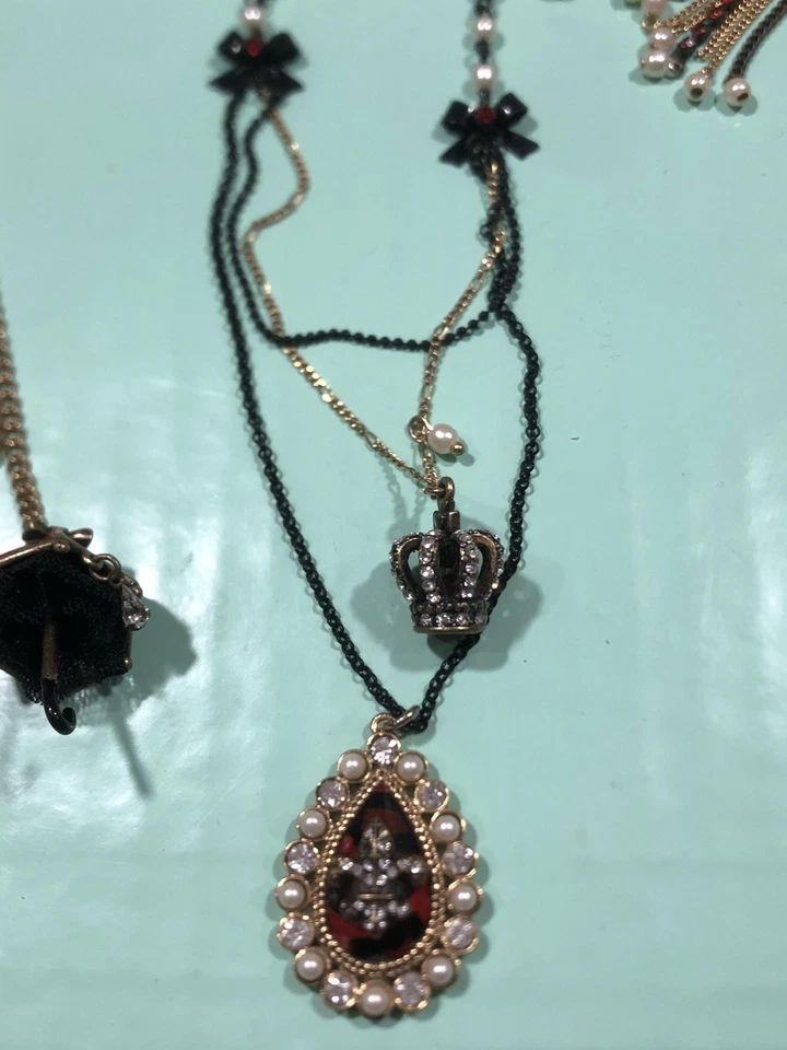 Lote de collares pendientes de compromiso real Betsey Johnson  Foto 3 de 4