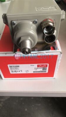 ONE New DANFOSS Pressure switch KPS33 060-310366 060-3103