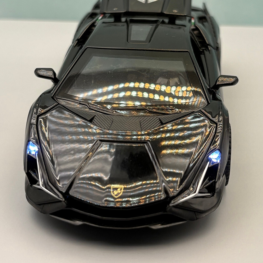 2024 Lamborghini Revuelto Diecast Model With Display - 1:32 Scale