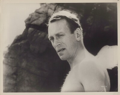 Max von Sydow (1970s)  Handsome Hollywood Photo M 354