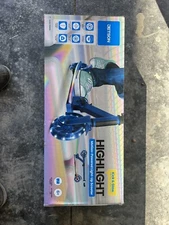 NEW JETSON HIGHLIGHT KICK & GLOW MOTION POWERED LIGHT UP BLUE FOLDABLE SCOOTER