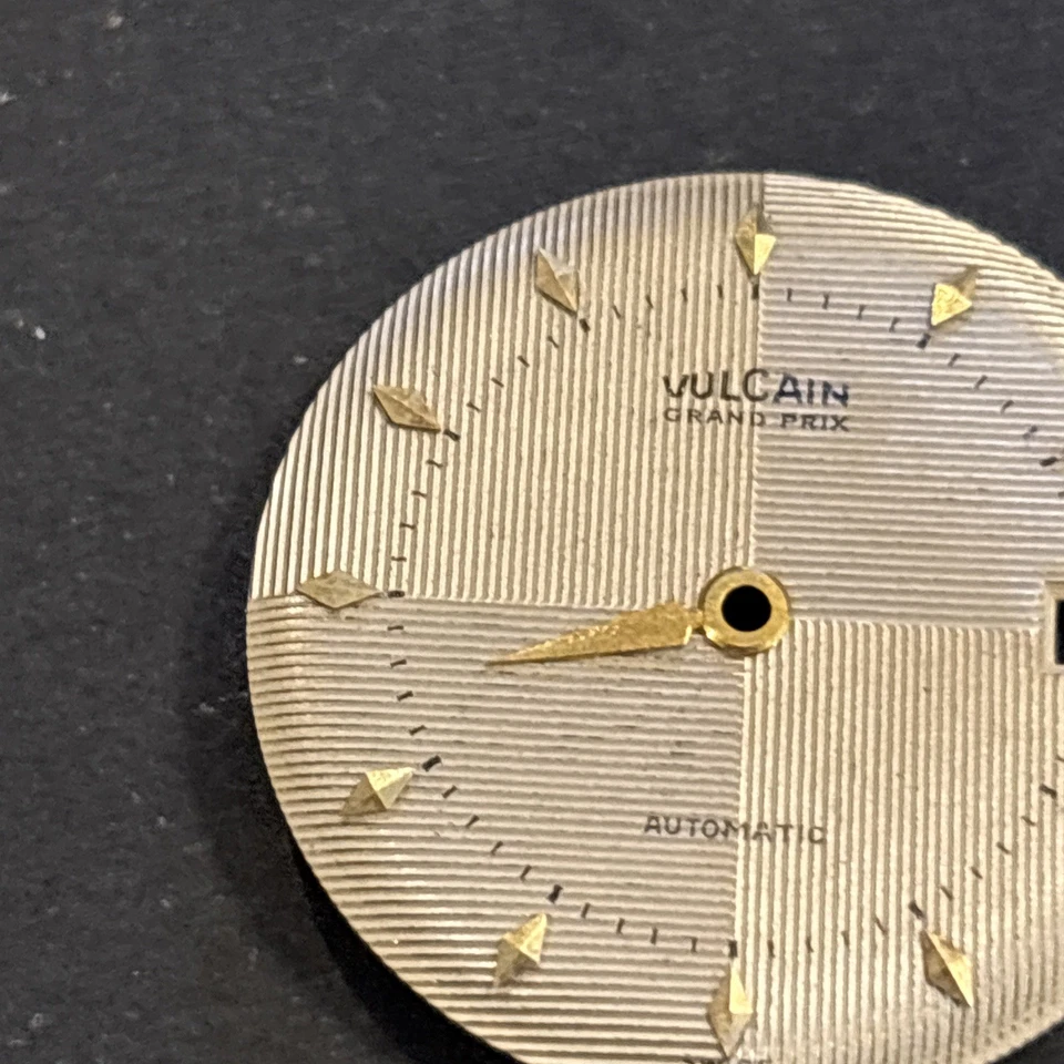 Vulcain Grand Prix Automatic Date Men's Dial for Parts-Repair-Restoration-As Is - Image 3 of 4