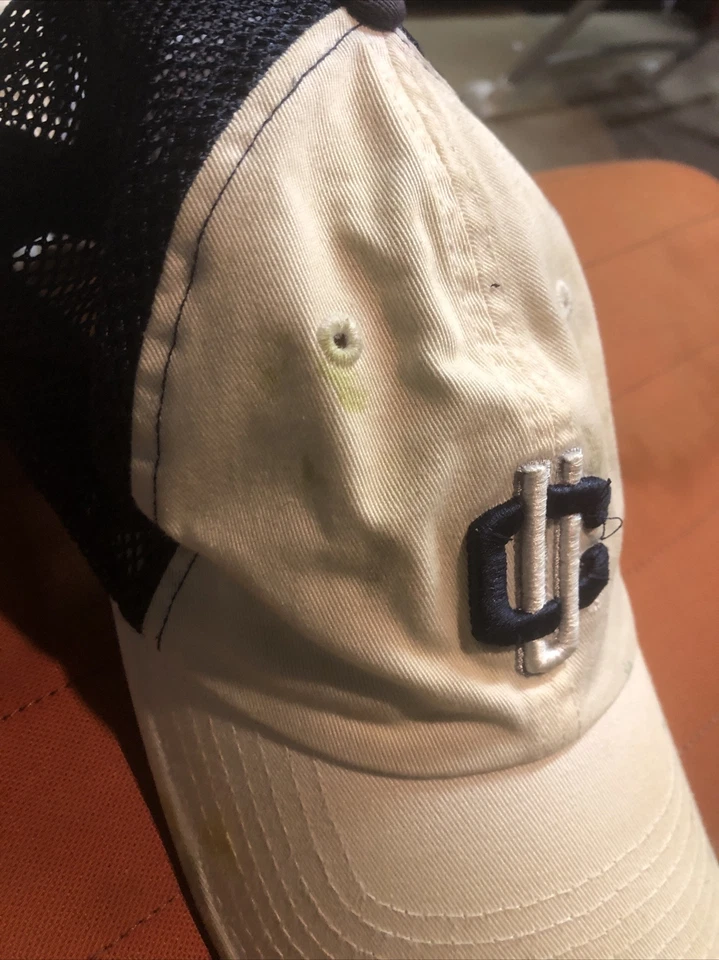 NCAA UConn Huskies Ajuste Flexible Jersey Malla Sombrero Gorra Papá Billete Curvo Azul Marino/Blanco Foto 3 de 4