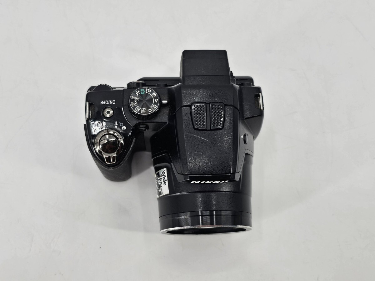 Nikon Coolpix P100 10.3MP 26X Zoom Digital Camera ( Camera Only