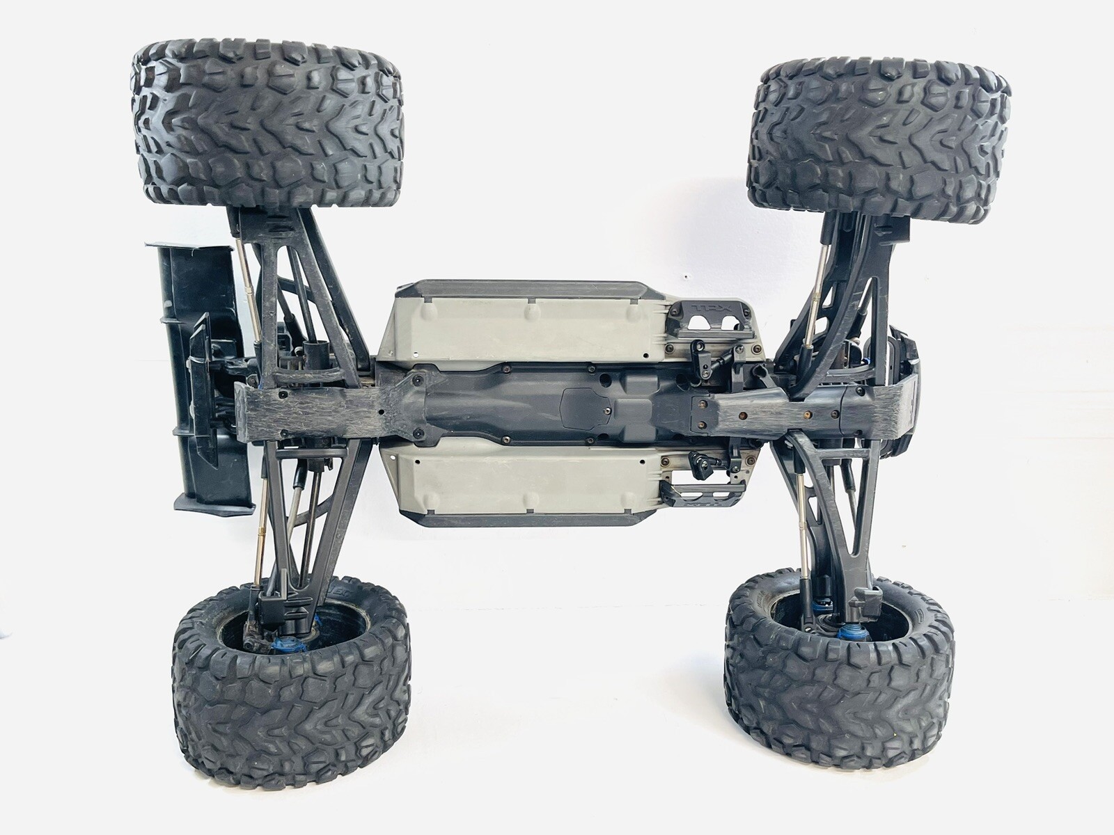 Traxxas E-Revo 2.0 Roller Slider 1/8 Chassis Rc Truck 