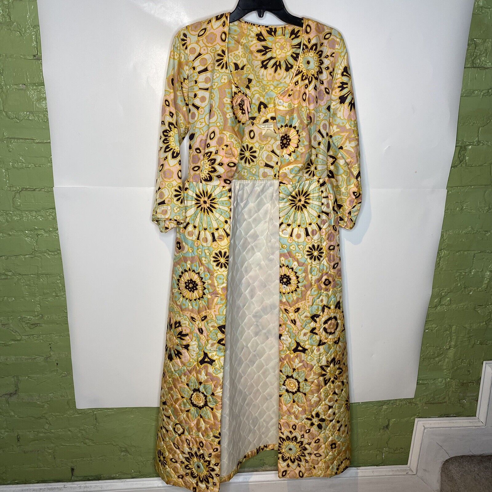 VINTAGE Dress quilted housecoat overcoat pristine… - image 11