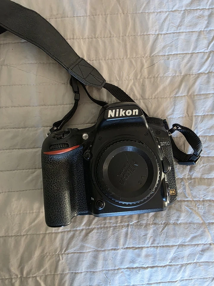 Nikon D750, photo 3 of 5