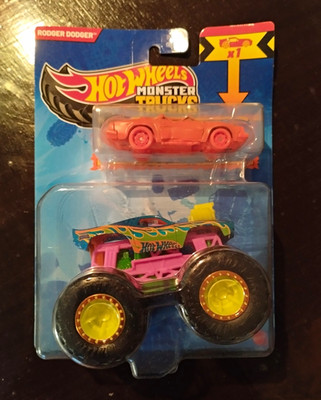 Hot Wheels Monster Trucks Rodger Dodger Monster Truck Spielzeugauto Blister