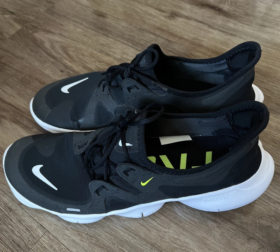Nike Hombres Talla 12 Gratis RN 5.0 AQ1316-003 Negro Cordones Ligeros Tenis Foto 4 de 4