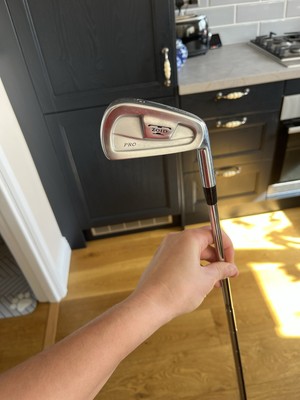 Mizuno T-Zoid Pro #6 Eisen Stahlschaft Regular R400U Flex Rechtshänder