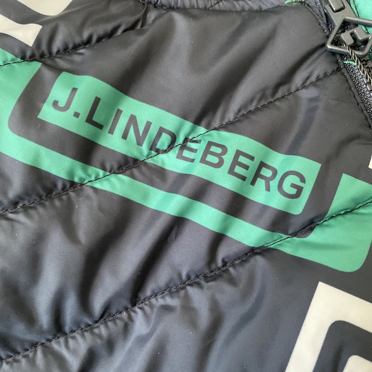 J.LINDEBERG グレー系カモフラージュジャケット XL J.LINDEBERG グレー系カモフラージュジャケット XL