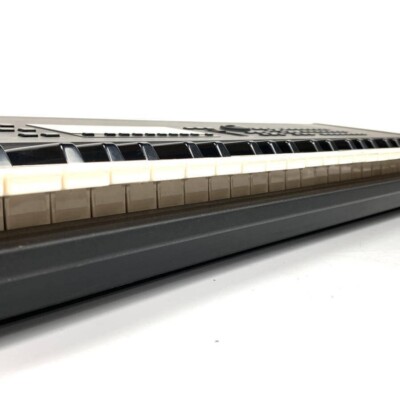 Yamaha SY99 Synthesizer Musical Digital Workstation 76Key