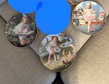 23K Gold Trimmed Danbury Mint Porcelain Plates Children of the Week 3 Pieces Set